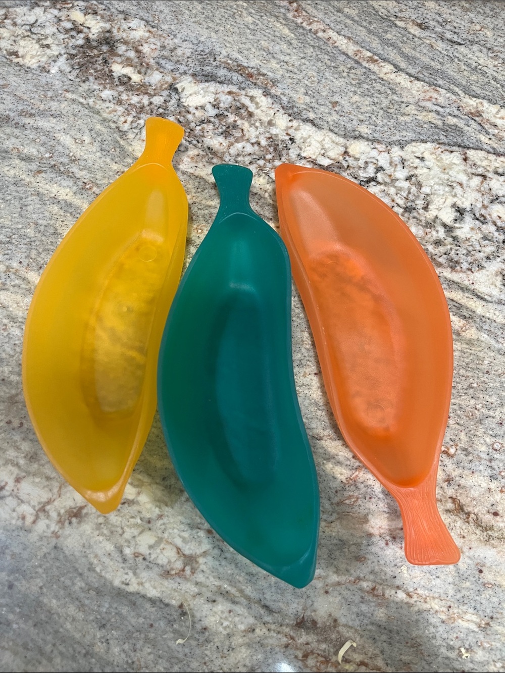 Set of 3 Vintage Banana Split Plastic Colorful bowls. Orange, Green, Yellow